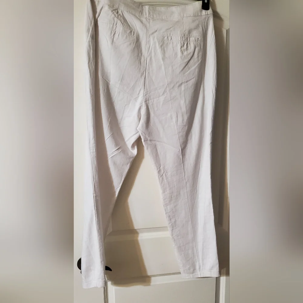 New York & Company cream colored linen blend ladies pants - Picture 2 of 4
